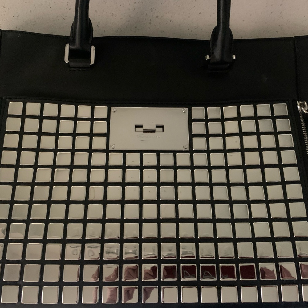 Michael Kors Black Leather and Silver Grid Handbag. - Picture 15 of 15